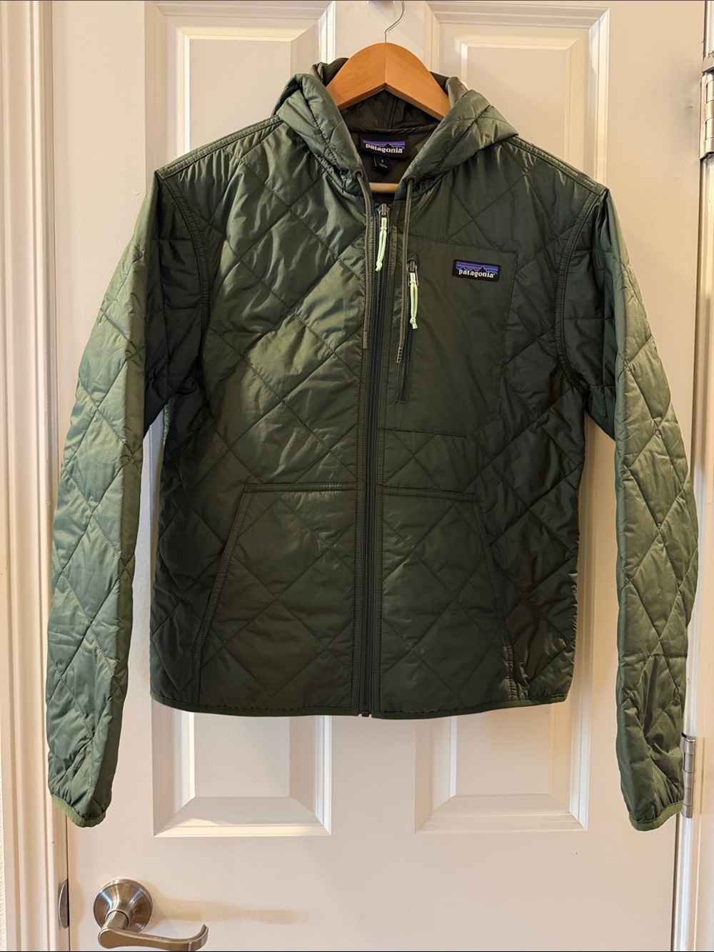 Patagonia Quilted Hooded Jacket - Olive